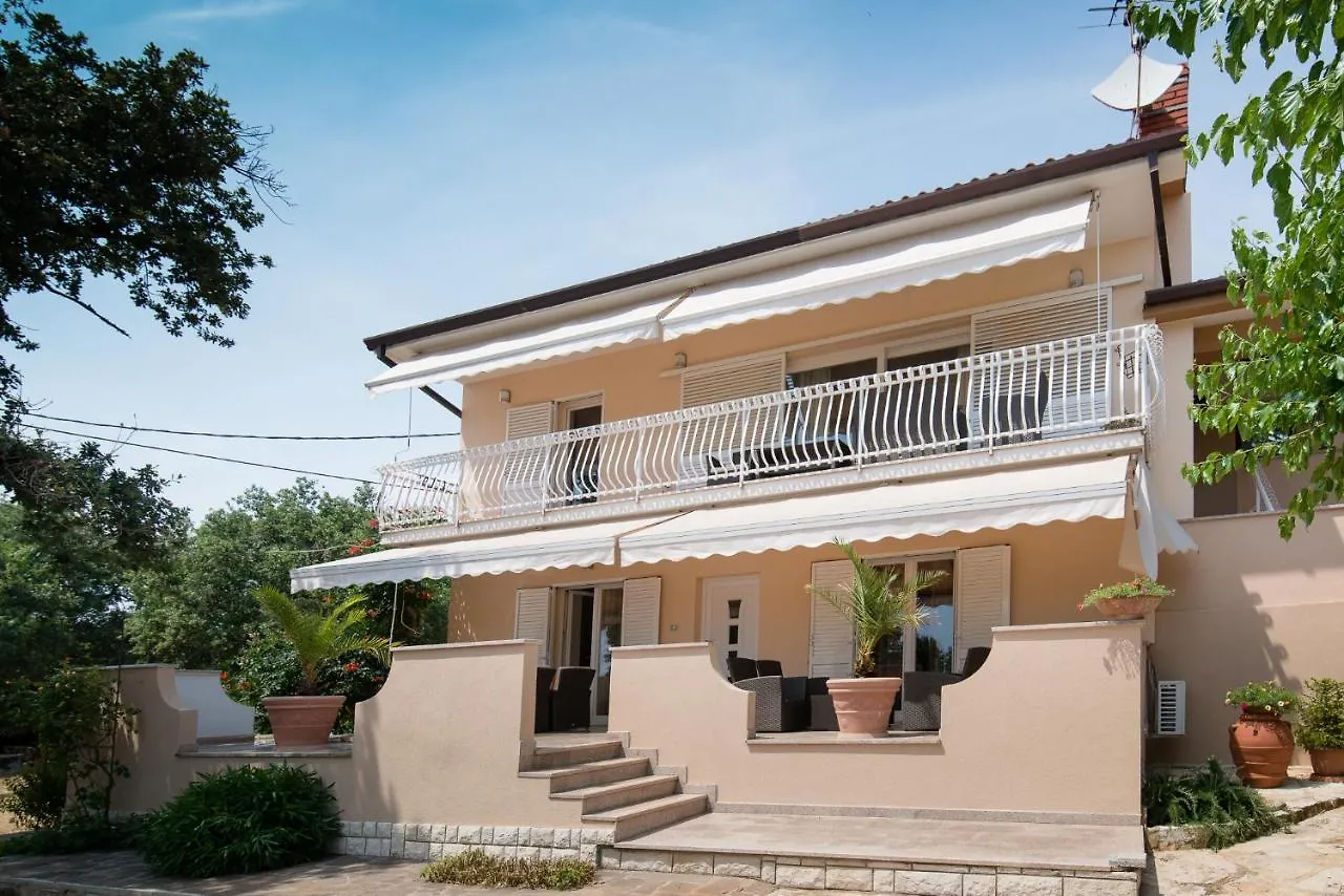 Apartments Barbara Umag 0*,